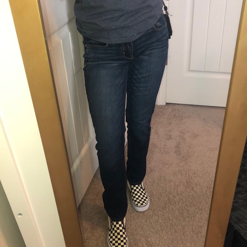 Low rise jeans